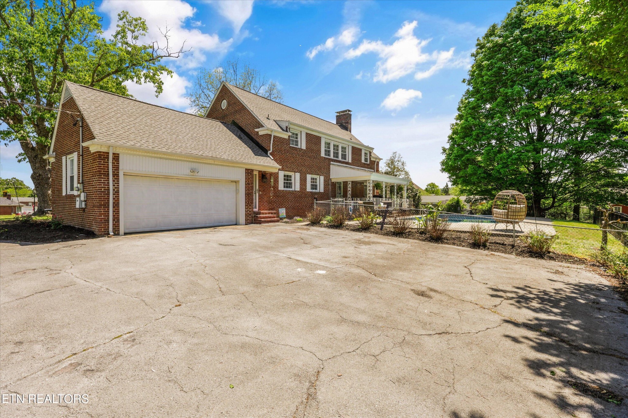 5005 Beverly Road Knoxville, TN 37918 - Photo 11 of 45 Gallery Image 11