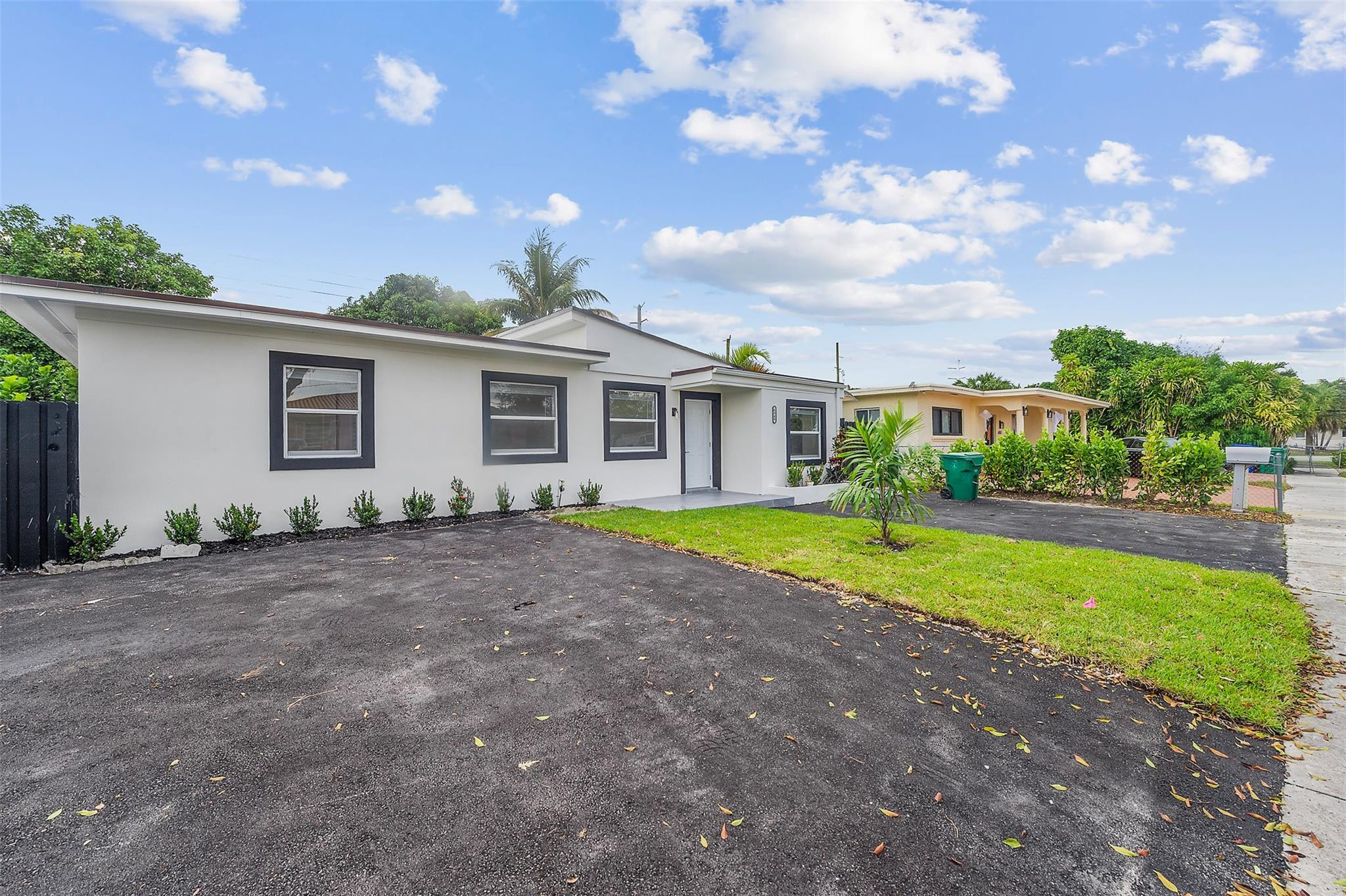 6840 Southwest 3rd Street Miami, FL 33144 - Photo 2 of 23 Photo 2