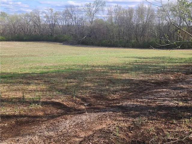 $1,207,750 | 801 South Butler Lane, Independence, MO 64056