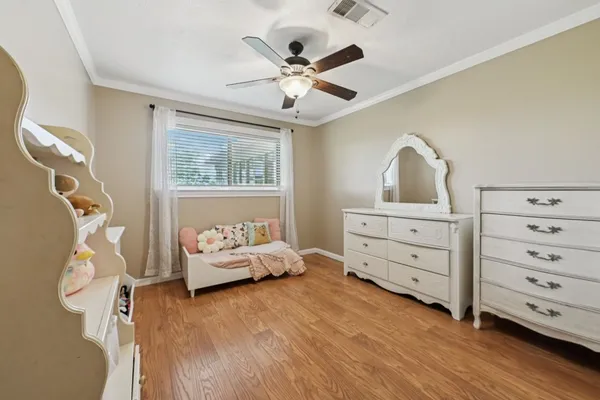 $570,000 | 13917 Country Side Street, Santa Fe, TX 77517