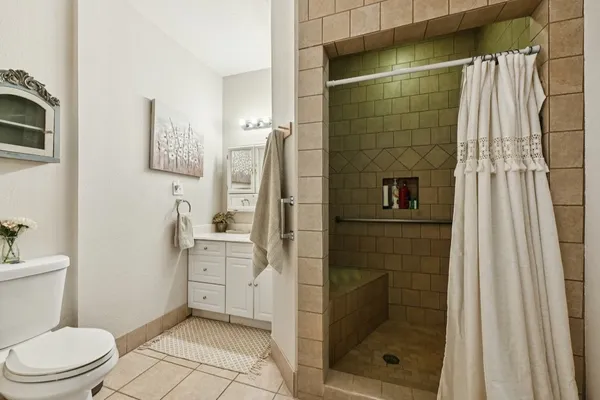 $570,000 | 13917 Country Side Street, Santa Fe, TX 77517