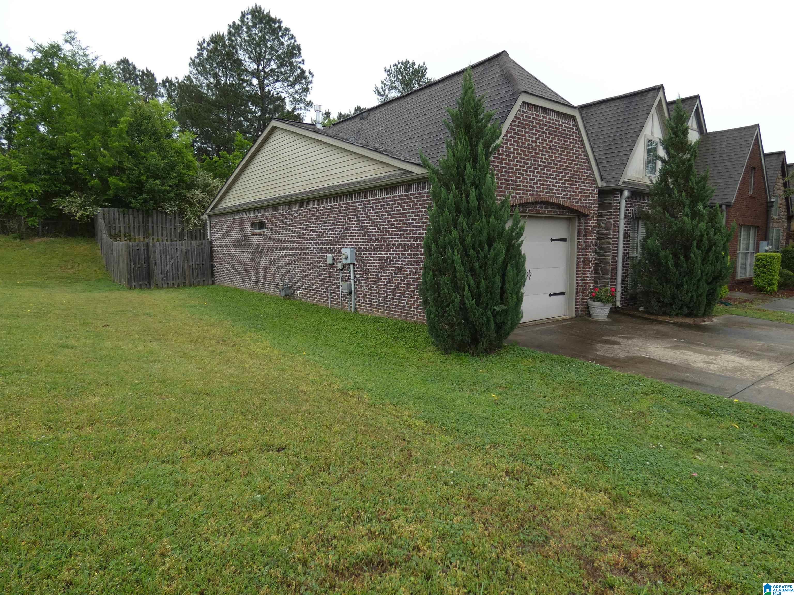 2472 Ridgemont Drive Birmingham, AL 35244 - Photo 4 of 19