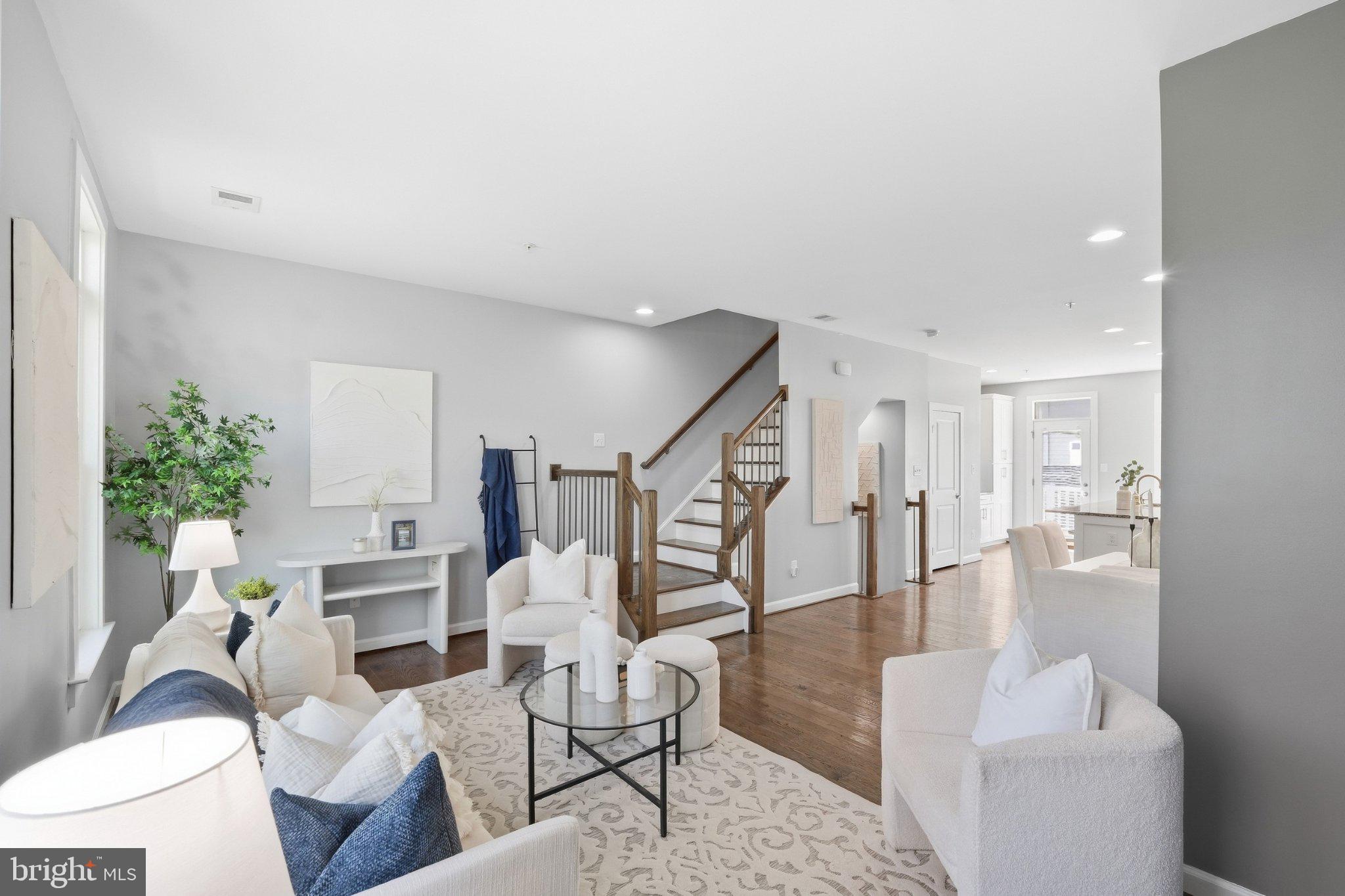 1132 South Glebe Road Arlington, VA 22204 - Photo 7 of 35 Gallery Image 7