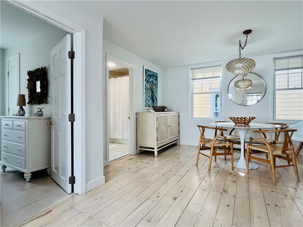 39 Pope Street Newport, RI 02840 - Photo 11 of 26