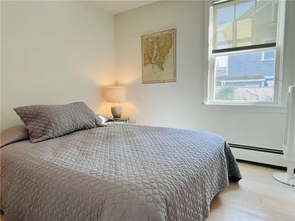 $2,600 | 39 Pope Street, Newport, RI 02840