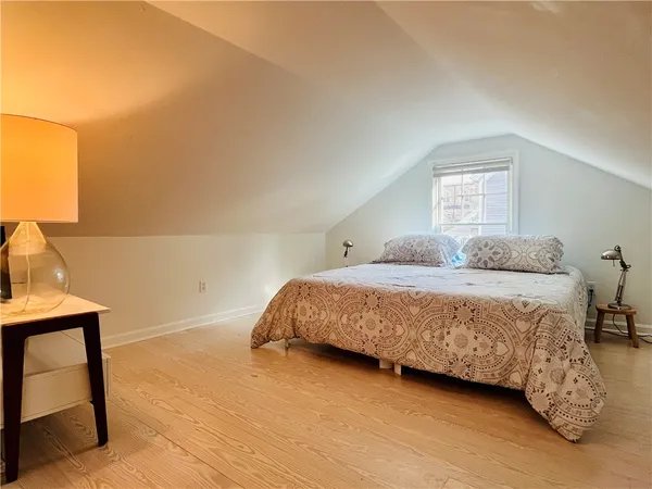 $2,600 | 39 Pope Street, Newport, RI 02840