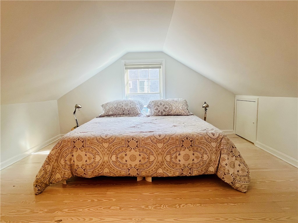 39 Pope Street Newport, RI 02840 - Photo 20 of 26