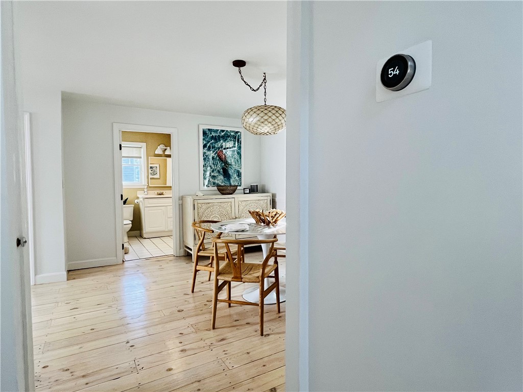 39 Pope Street Newport, RI 02840 - Photo 7 of 26