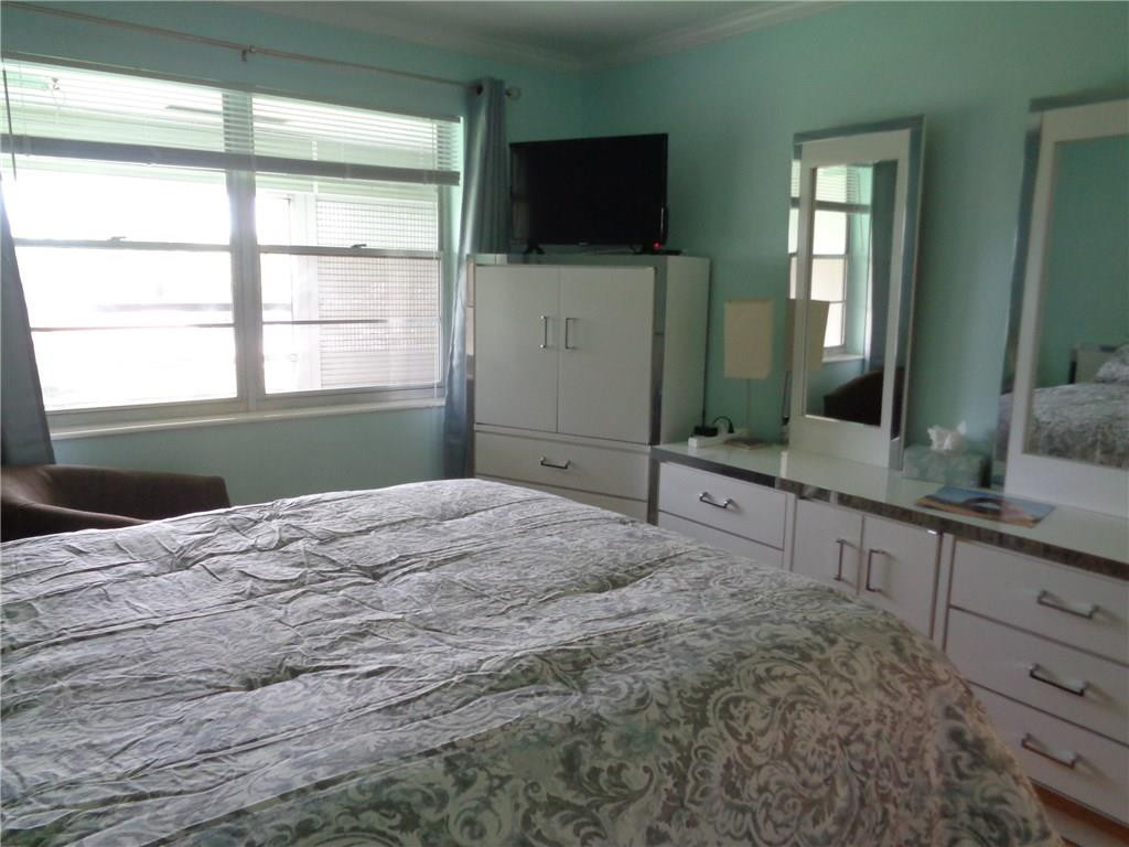 390 Markham R, Unit 390 Deerfield Beach, FL 33442 - Photo 14 of 25 Photo 14