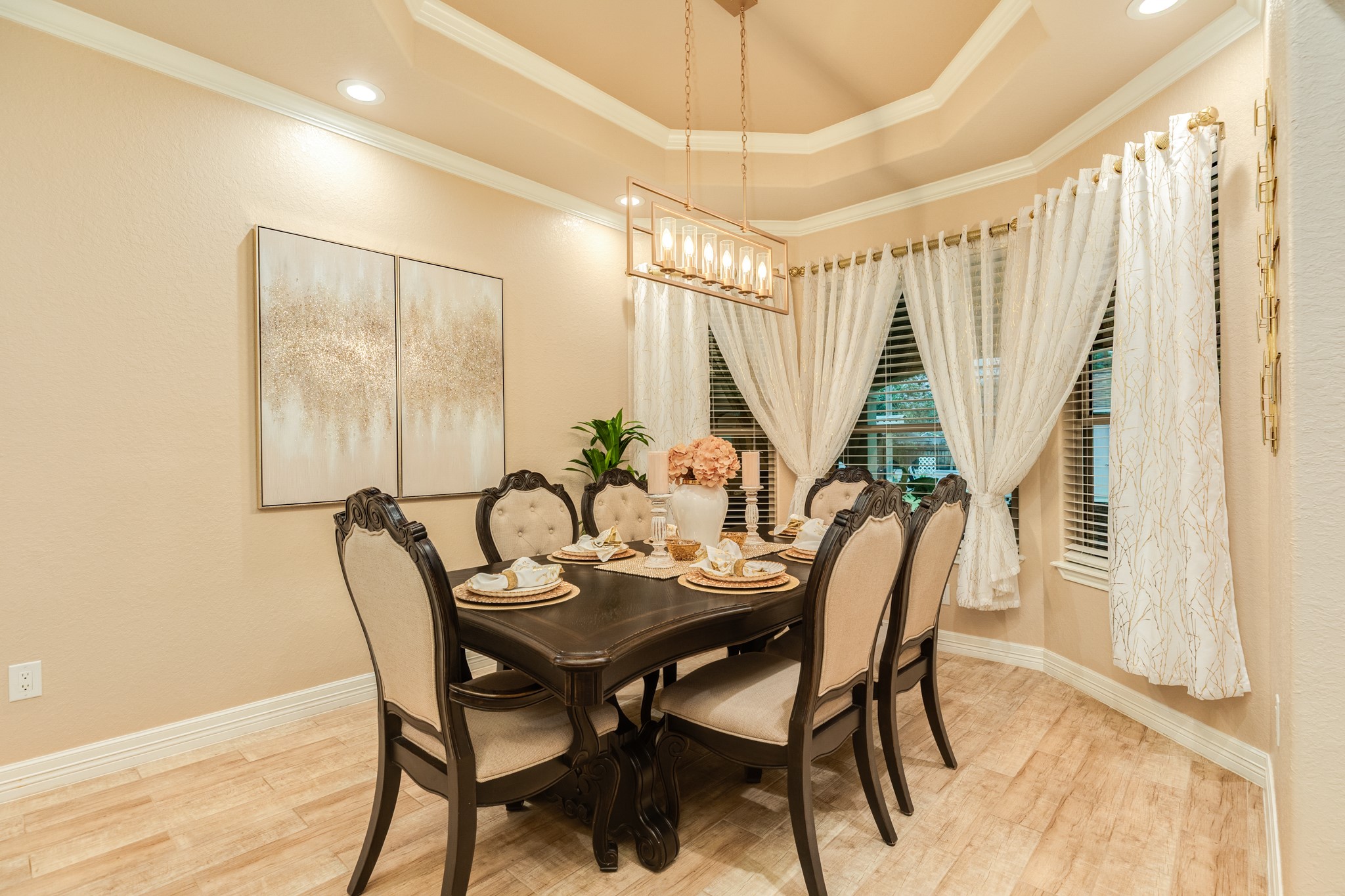 309 Hickman Lane Angleton, TX 77515 - Photo 20 of 37 Gallery Image 20