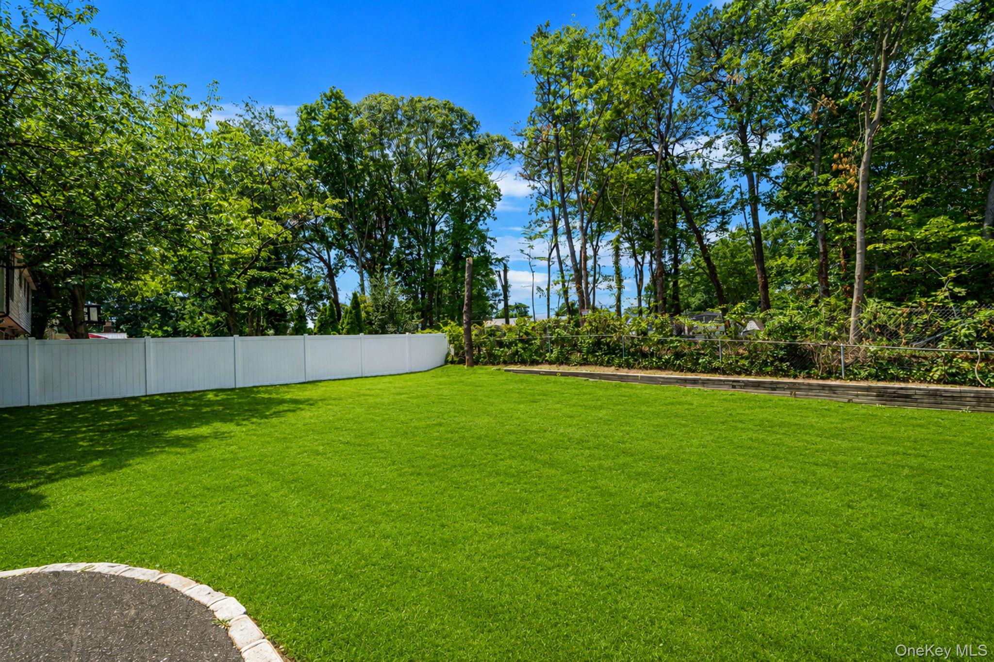 300 Browns Road Nesconset, NY 11767 - Photo 25 of 29