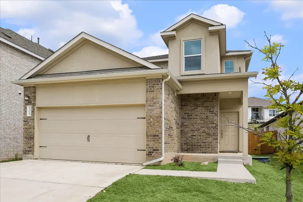 $2,400 | 8008 Purple Aster Pass, Lago Vista, TX 78645