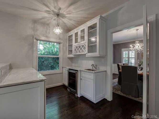 1900 Queens Road West Charlotte, NC 28207 - Photo 5 of 24 Gallery Image 5