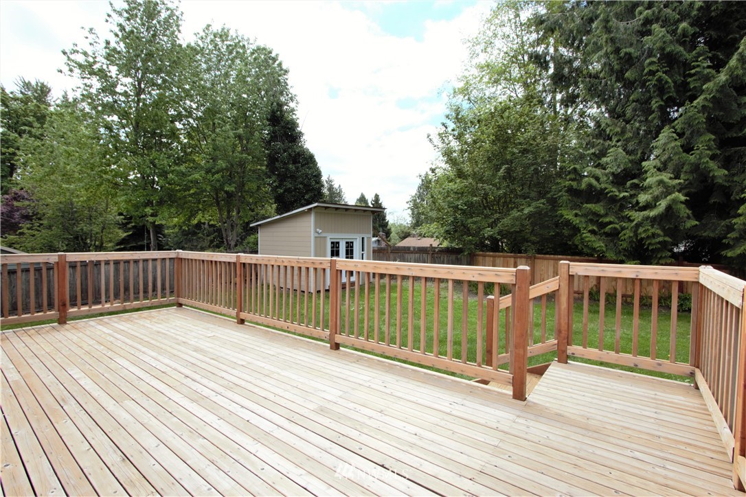 17532 20th Drive Southeast Bothell, WA 98012 - Photo 16 of 22 Gallery Image 16