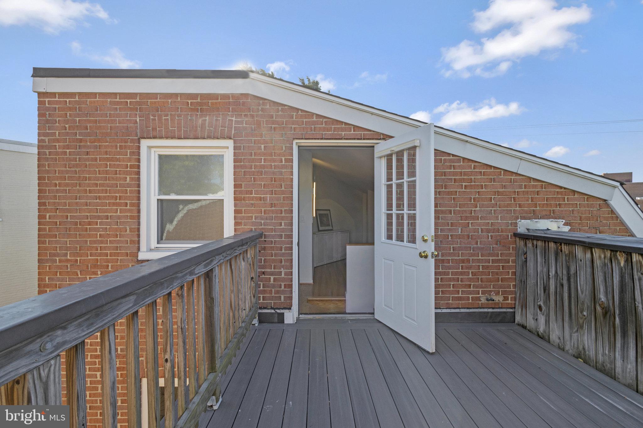 116 Commerce Street Alexandria, VA 22314 - Photo 27 of 50 Charming rooftop entryway awaits you.
