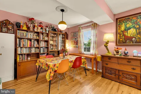 $530,000 | 5730 Thomas Edison Court, Alexandria, VA 22310