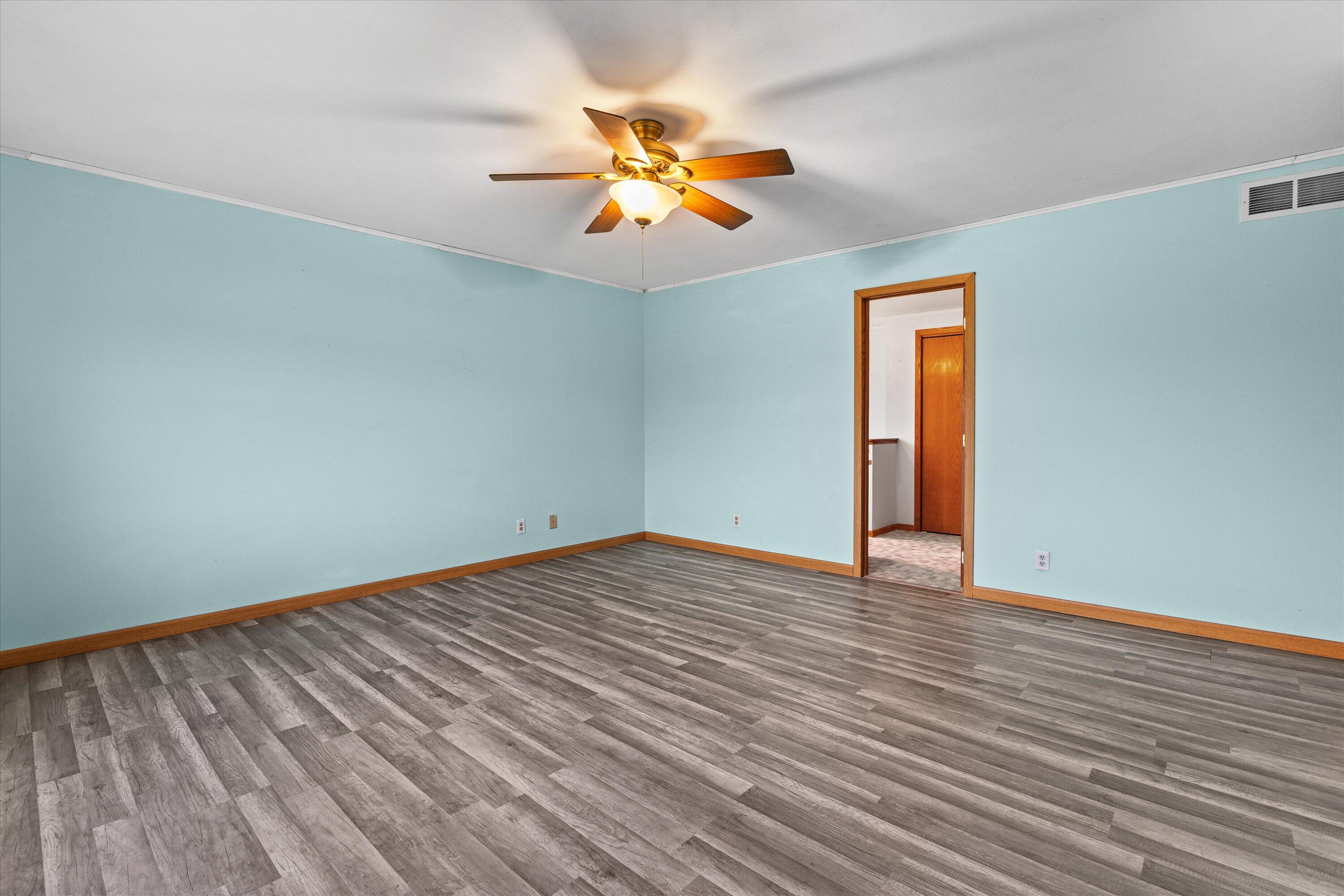 20530 84th Place Bristol, WI 53104 - Photo 15 of 36 Primary Bedroom