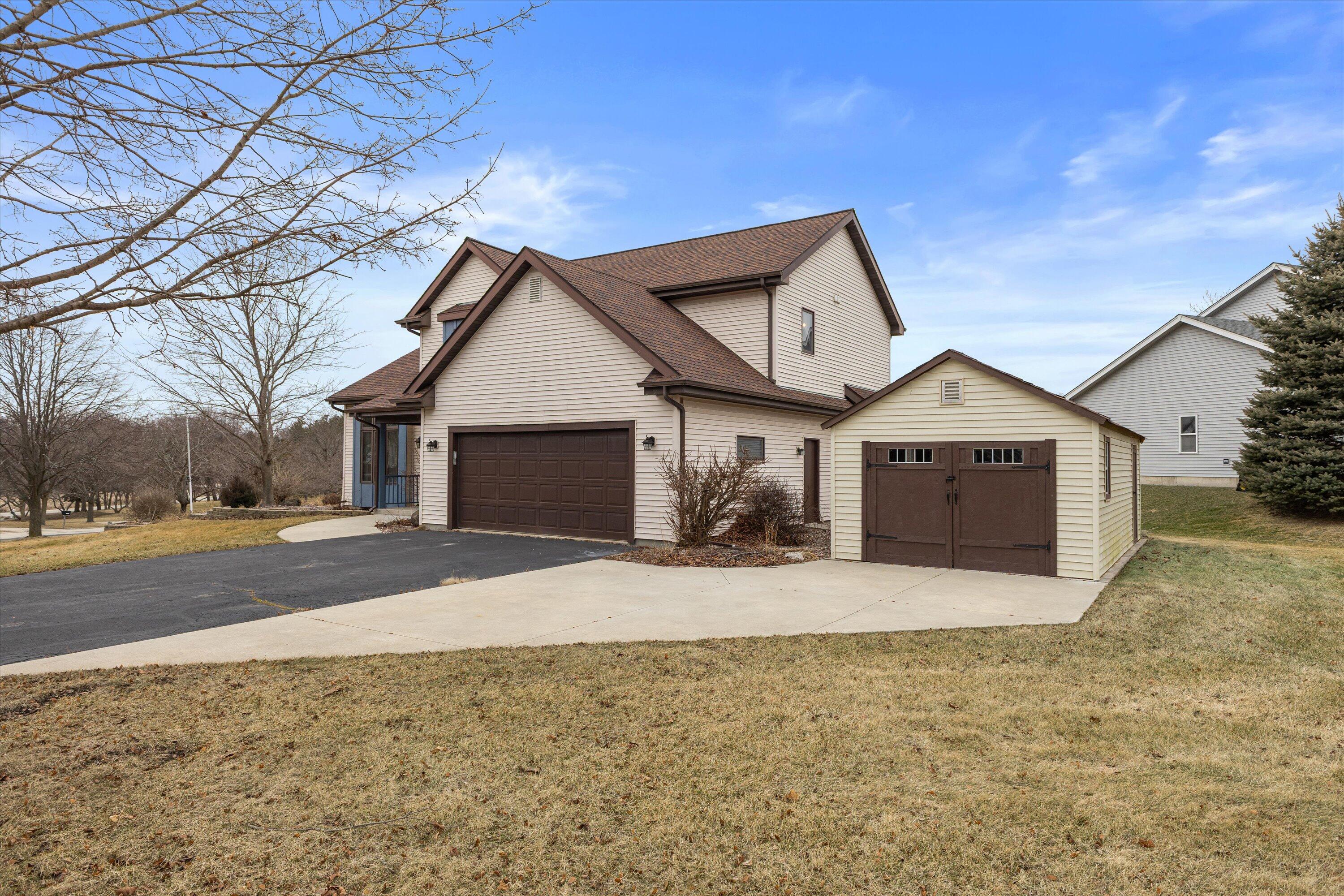 20530 84th Place Bristol, WI 53104 - Photo 2 of 36 20530 84th Pl