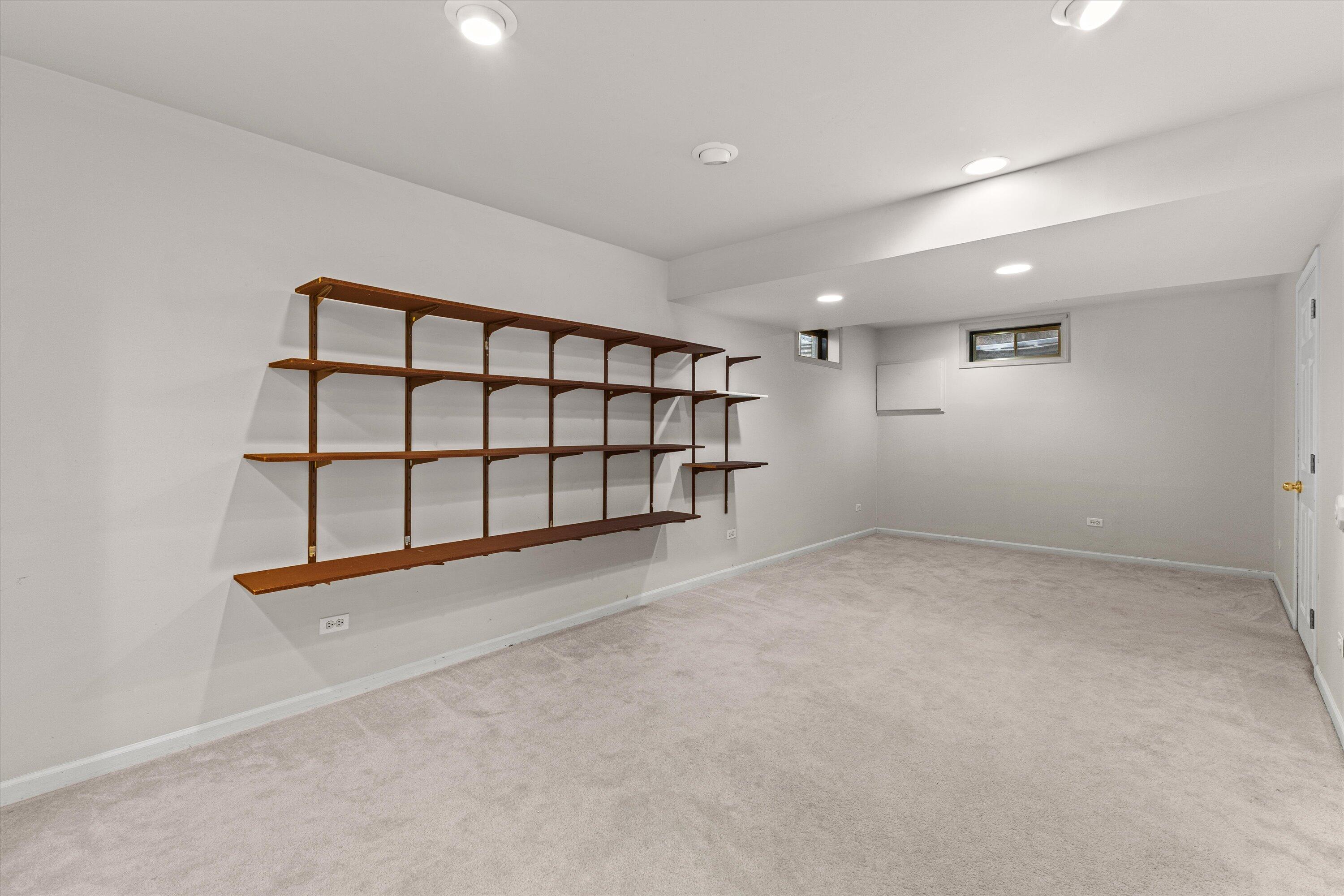 20530 84th Place Bristol, WI 53104 - Photo 27 of 36 Rec Room