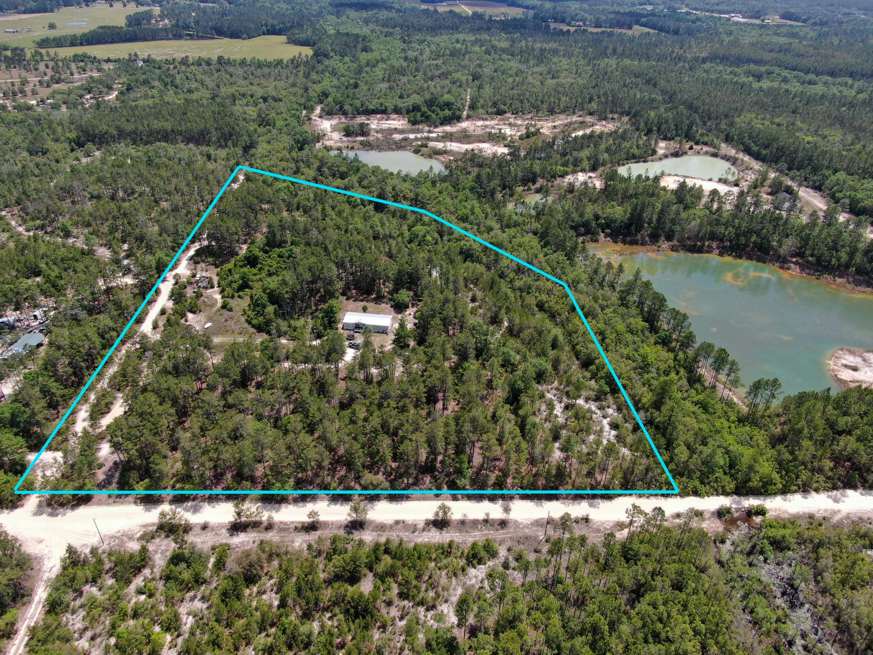 2110 Joe Dugger Road Freeport, FL 32439 - Photo 5 of 21 2110 Joe Dugger Rd.