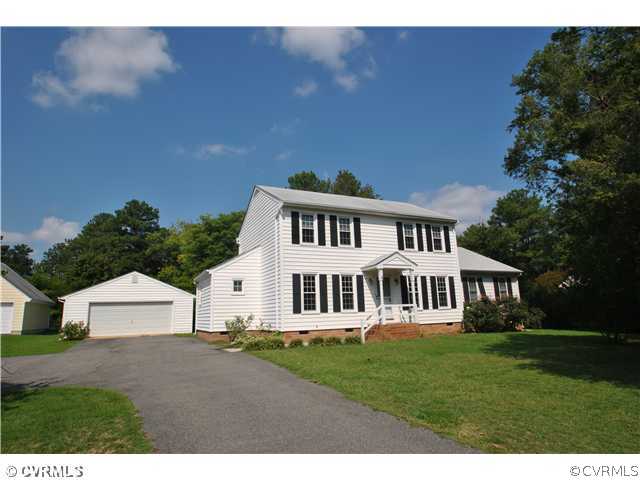 10108 Woodman Road Henrico, VA 23228 - Photo 1 of 11 Exterior Front