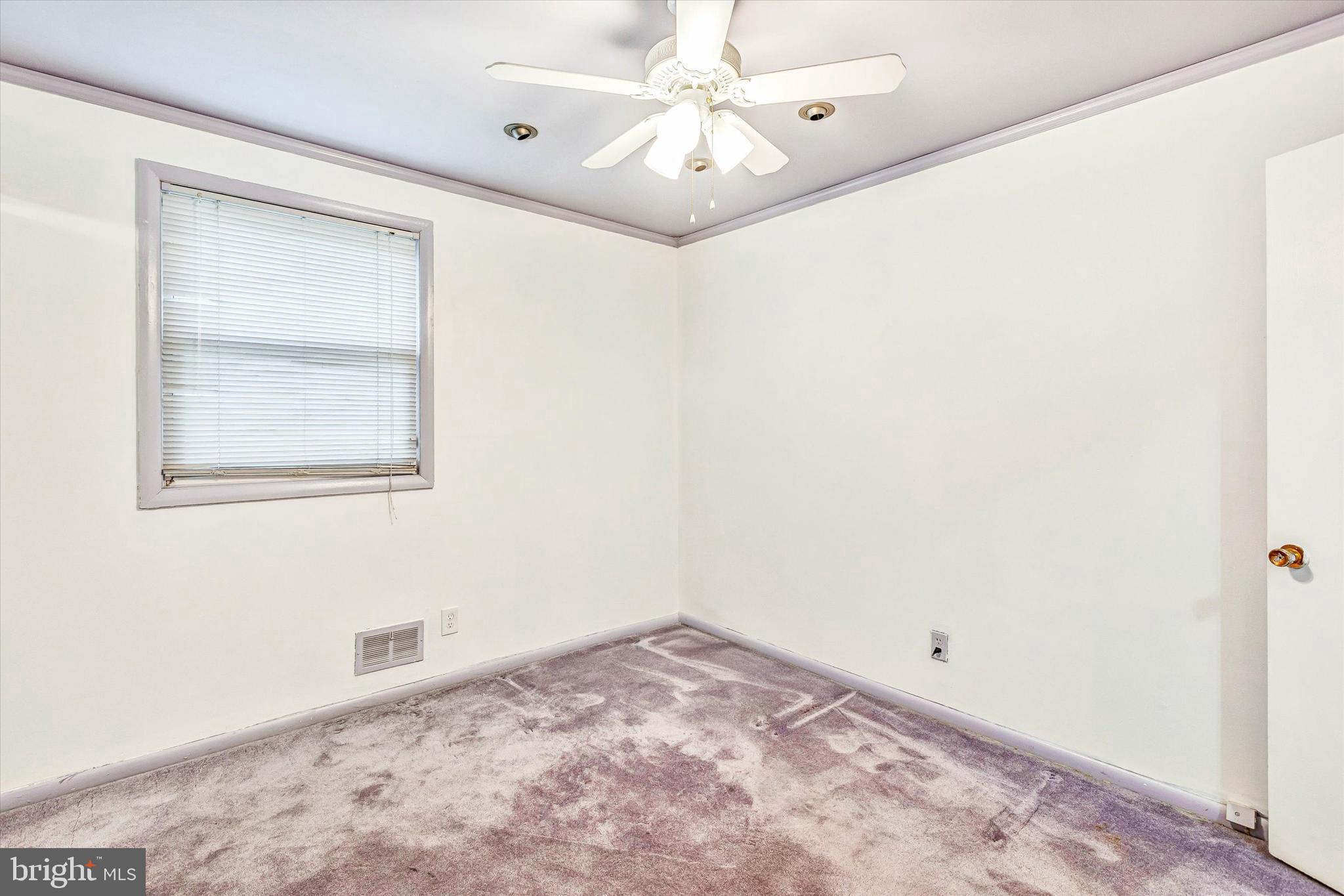 5720 Rockspring Road Baltimore, MD 21209 - Photo 9 of 35 Gallery Image 9