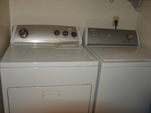 161 Two Hitch Road Goose Creek, SC 29445 - Photo 15 of 45 laundry area