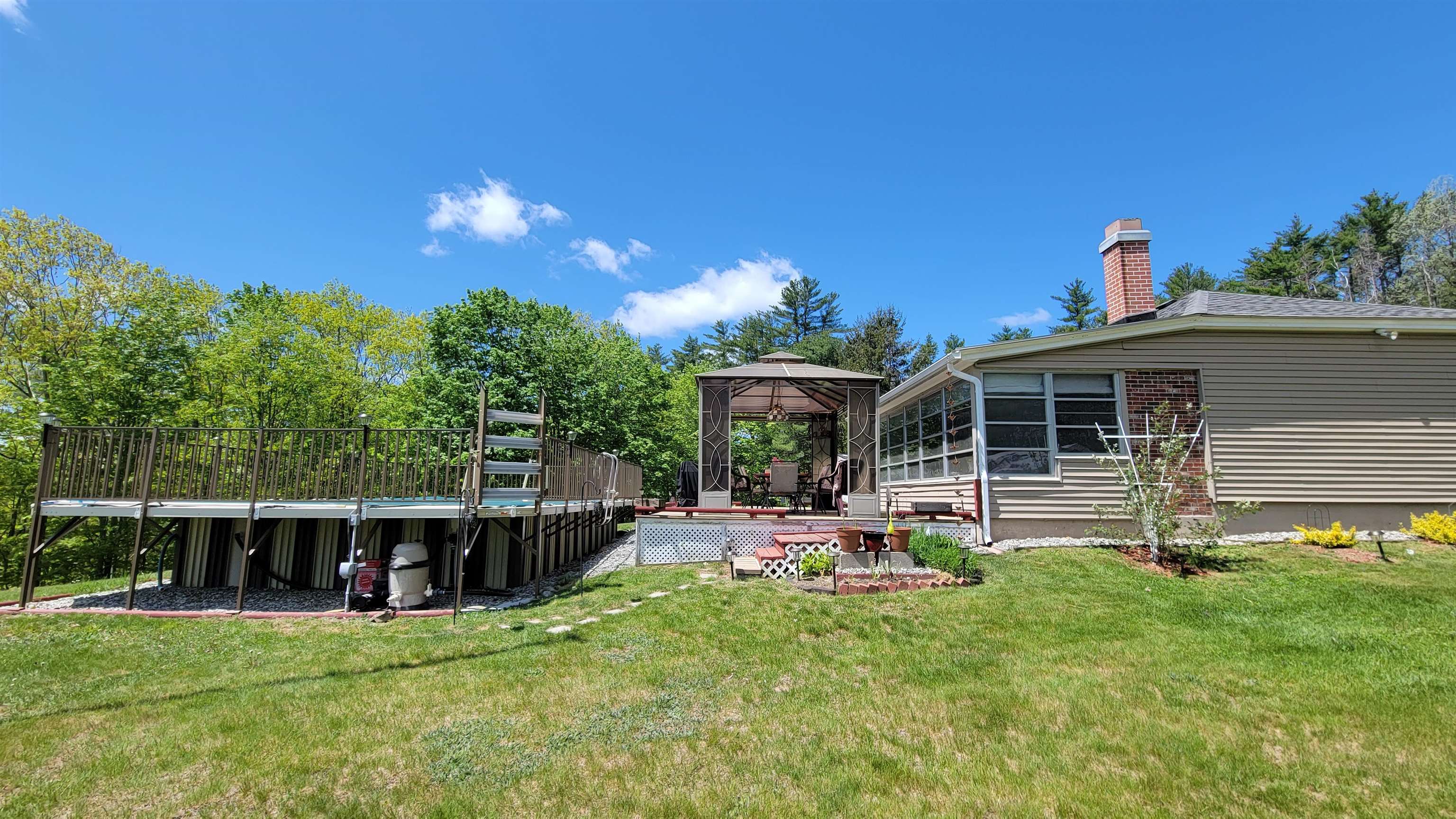 221 Barnstead Road Pittsfield, NH 03263 - Photo 3 of 23 Gallery Image 3