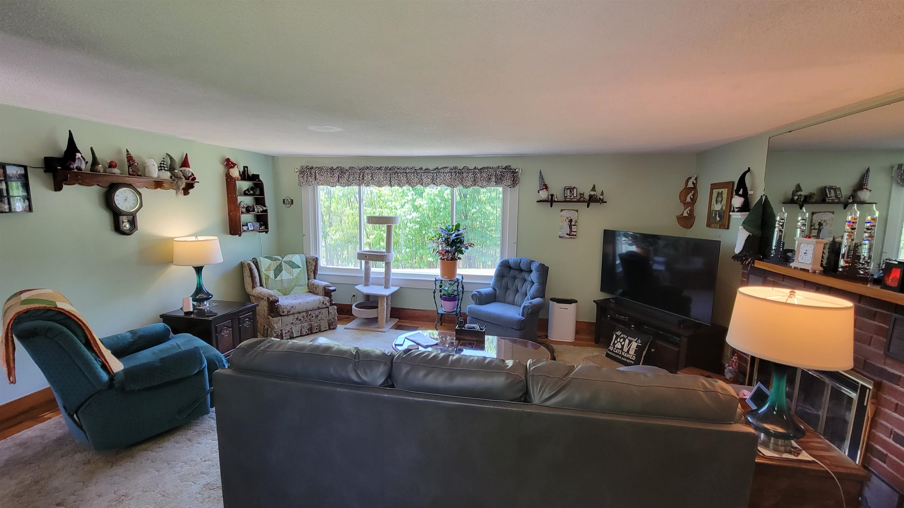 221 Barnstead Road Pittsfield, NH 03263 - Photo 9 of 23 Gallery Image 9