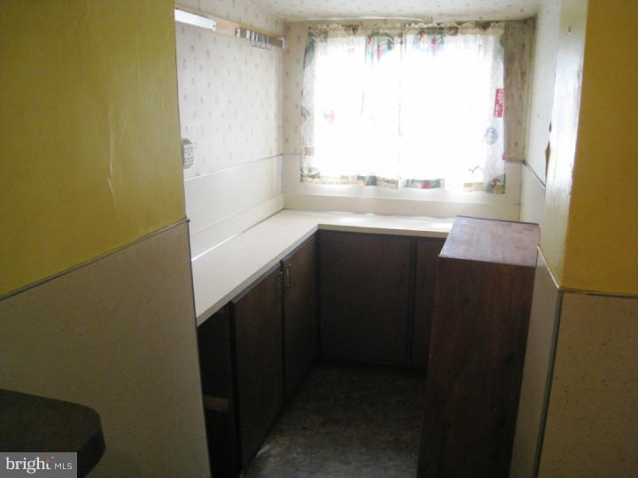817 Marlyn Road Philadelphia, PA 19151 - Photo 10 of 20