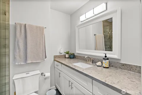 $858,999 | 5421 South Roxbury Street, Seattle, WA 98118