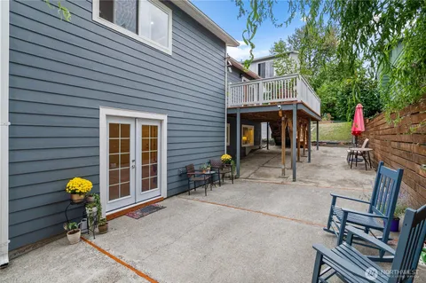 $858,999 | 5421 South Roxbury Street, Seattle, WA 98118