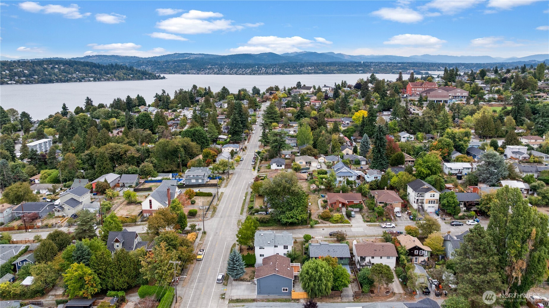 5421 South Roxbury Street Seattle, WA 98118 - Photo 32 of 37