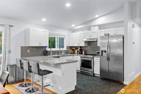 $858,999 | 5421 South Roxbury Street, Seattle, WA 98118