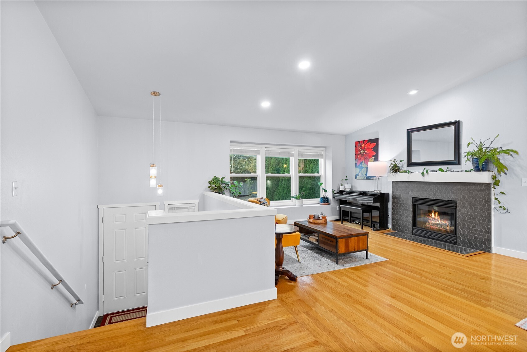 5421 South Roxbury Street Seattle, WA 98118 - Photo 6 of 37