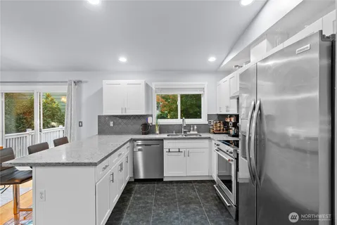 $858,999 | 5421 South Roxbury Street, Seattle, WA 98118