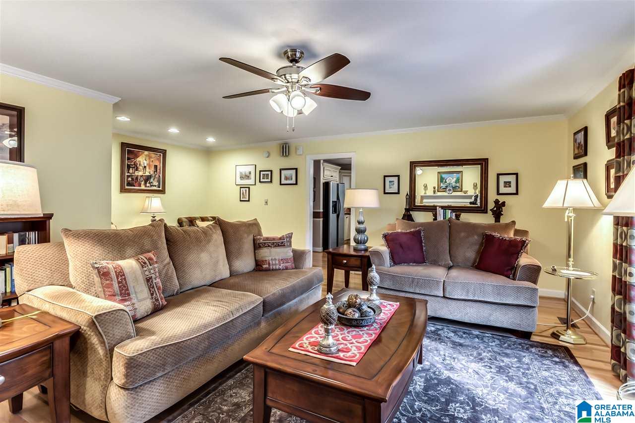 3973 Spring Valley Road Birmingham, AL 35223 - Photo 11 of 38