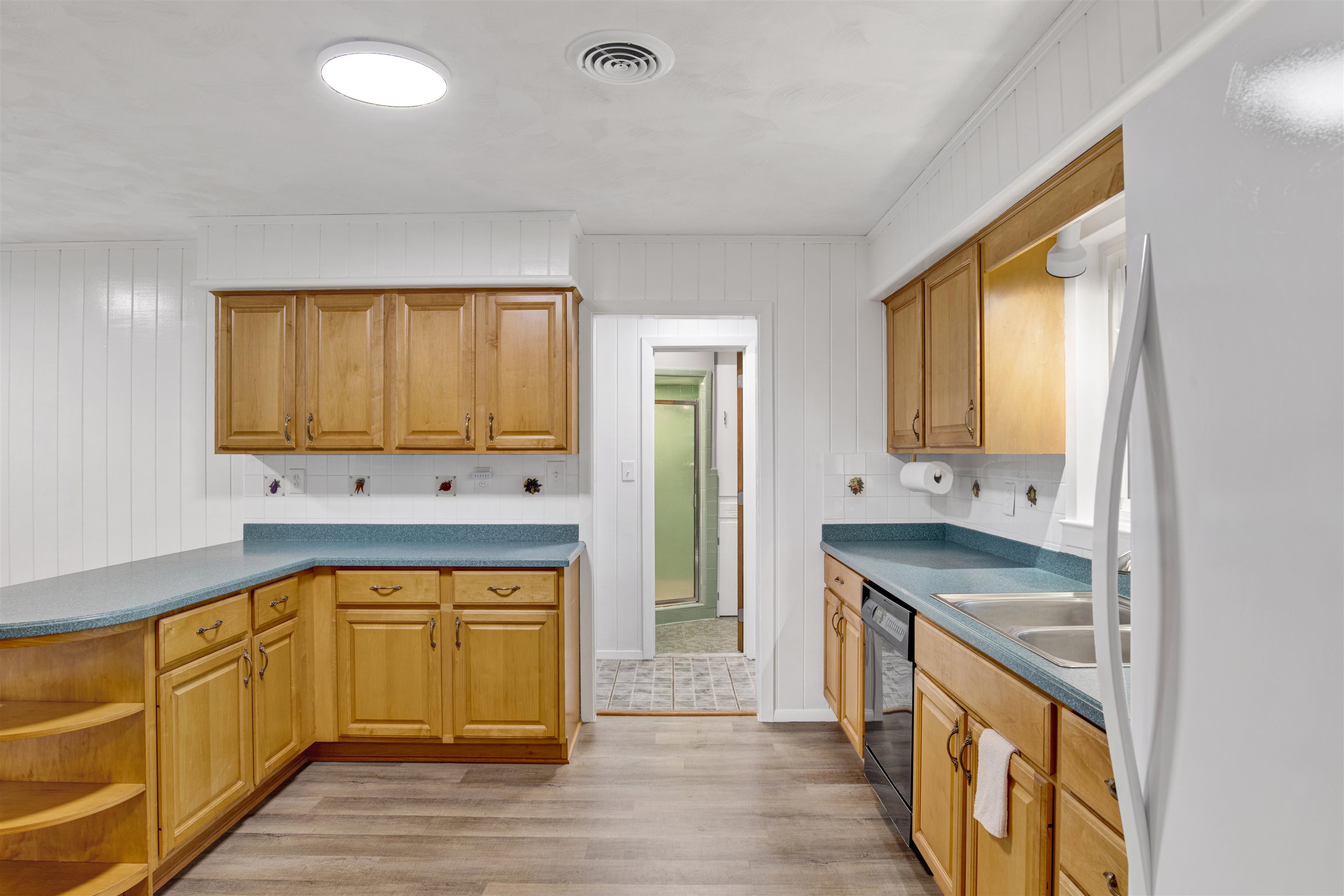 18347 Underwood Road Foley, AL 36535 - Photo 6 of 40 Kitchen