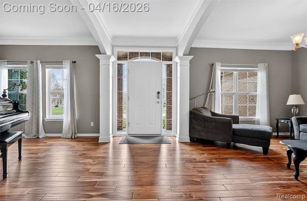 3595 Hogan Circle Rochester, MI 48307 - Photo 3 of 35 Gallery Image 3