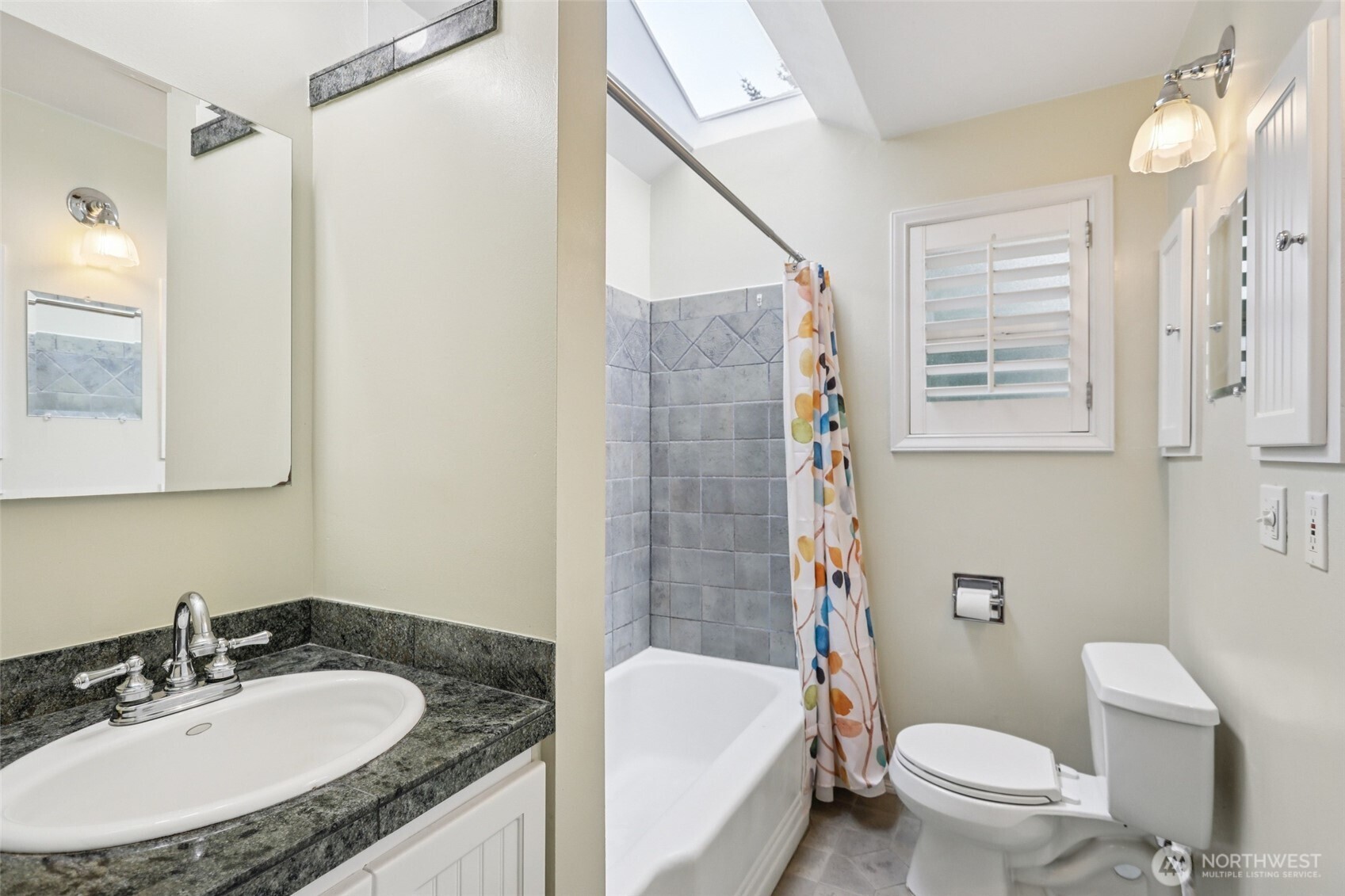 806 Southwest 126th Street Seattle, WA 98146 - Photo 13 of 34 Gallery Image 13