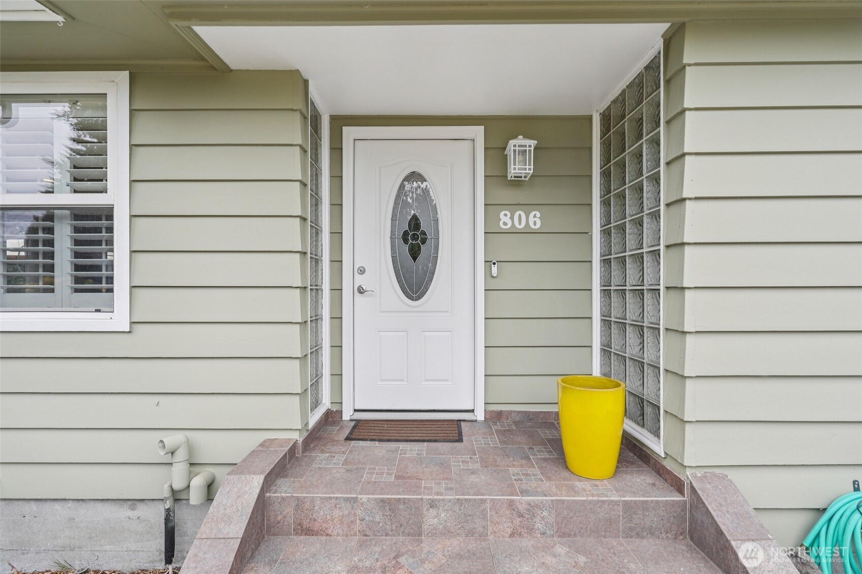 806 Southwest 126th Street Seattle, WA 98146 - Photo 33 of 34 Gallery Image 33