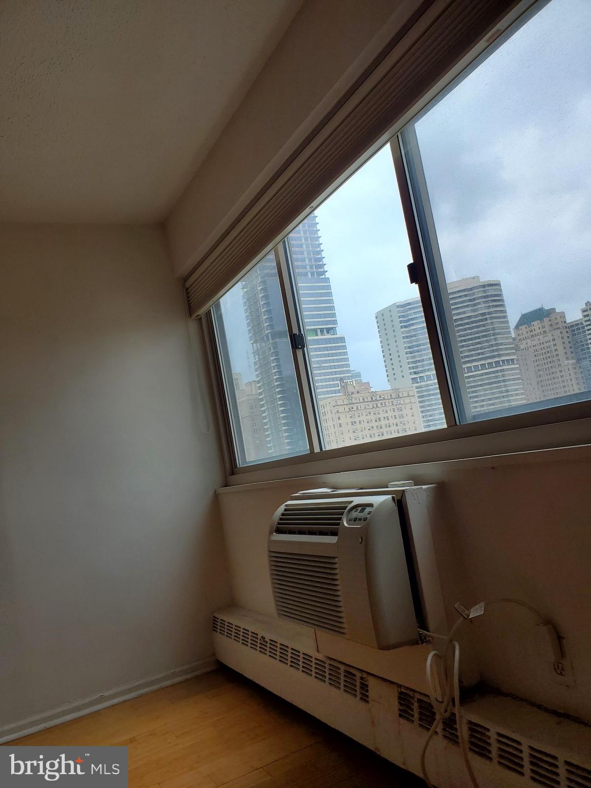 2101-17 Chestnut Street, Unit 1211 Philadelphia, PA 19103 - Photo 9 of 12 a view of walk in room with window