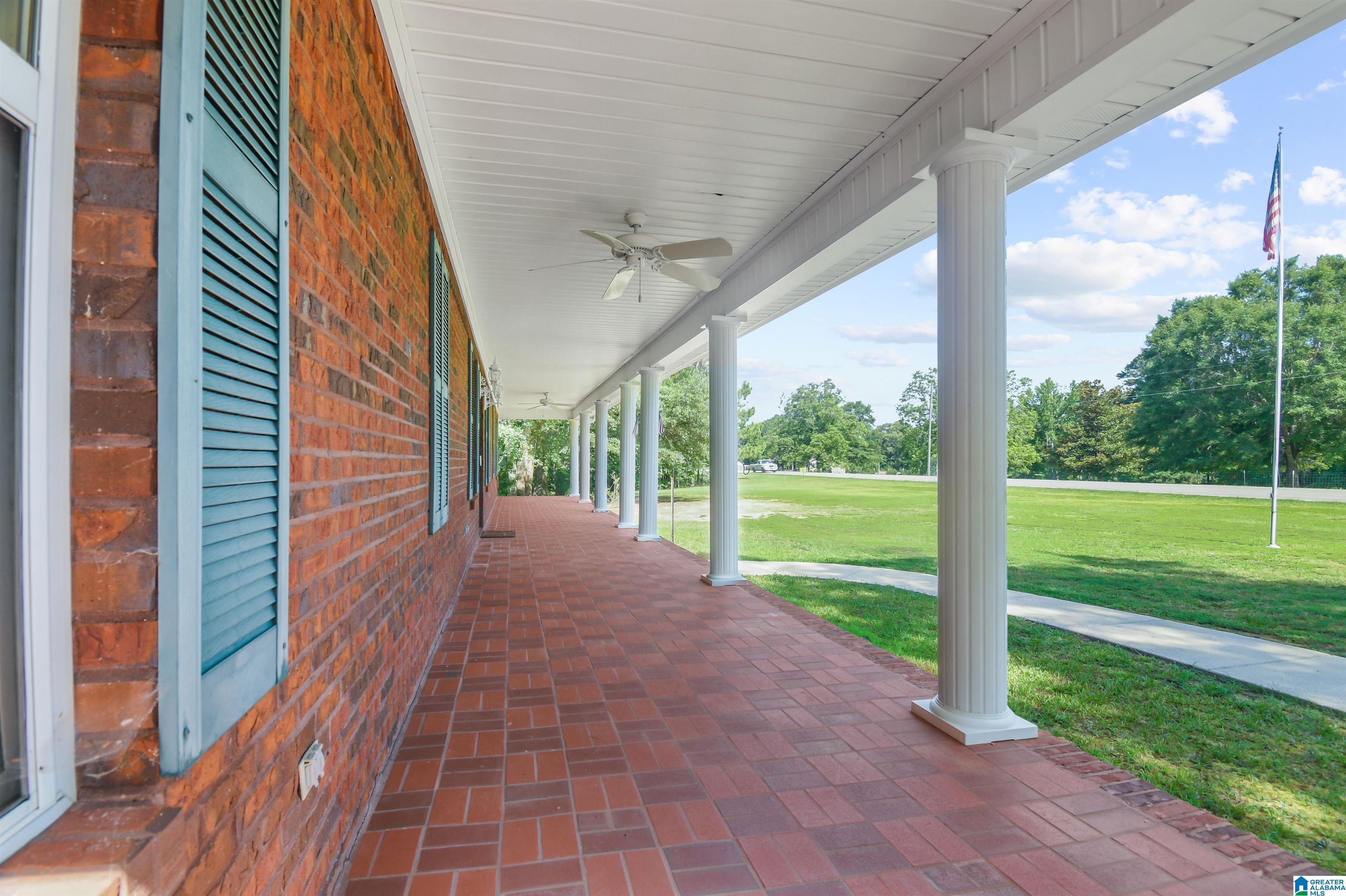 2390 County Road 28 Clanton, AL 35046 - Photo 5 of 45