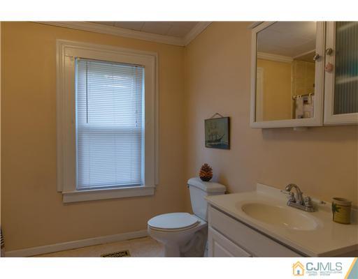 505 Decatur Avenue Middlesex, NJ 08846 - Photo 18 of 22 Gallery Image 18