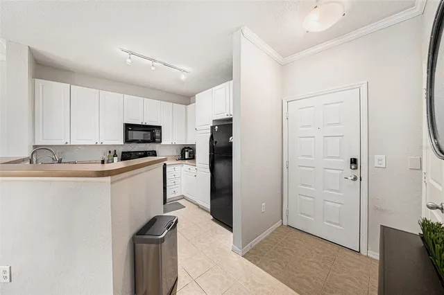 $195,000 | 4221 West Spruce Street, Unit 2104, Tampa, FL 33607