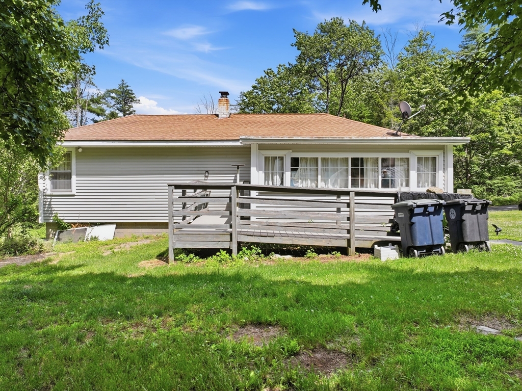 78 Blackmer Road Southbridge, MA 01550 - Photo 4 of 36