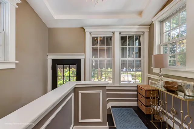 $484,900 | 11333 Hiawatha Lane, La Grange, IL 60525