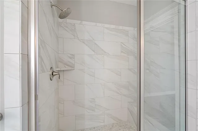 $660,780 | 7009 Northeast 103rd Court, Kansas City, MO 64156