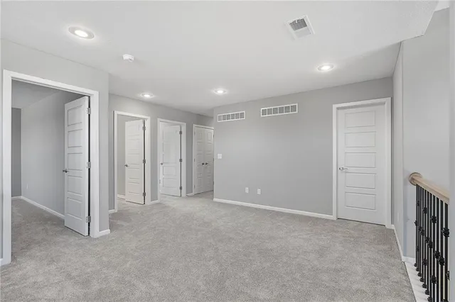 $660,780 | 7009 Northeast 103rd Court, Kansas City, MO 64156