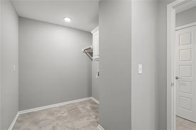 $660,780 | 7009 Northeast 103rd Court, Kansas City, MO 64156